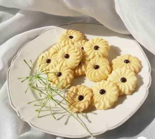 Resep Kue Semprit (Foto dati Pinterest Intan Ayu Angellina)