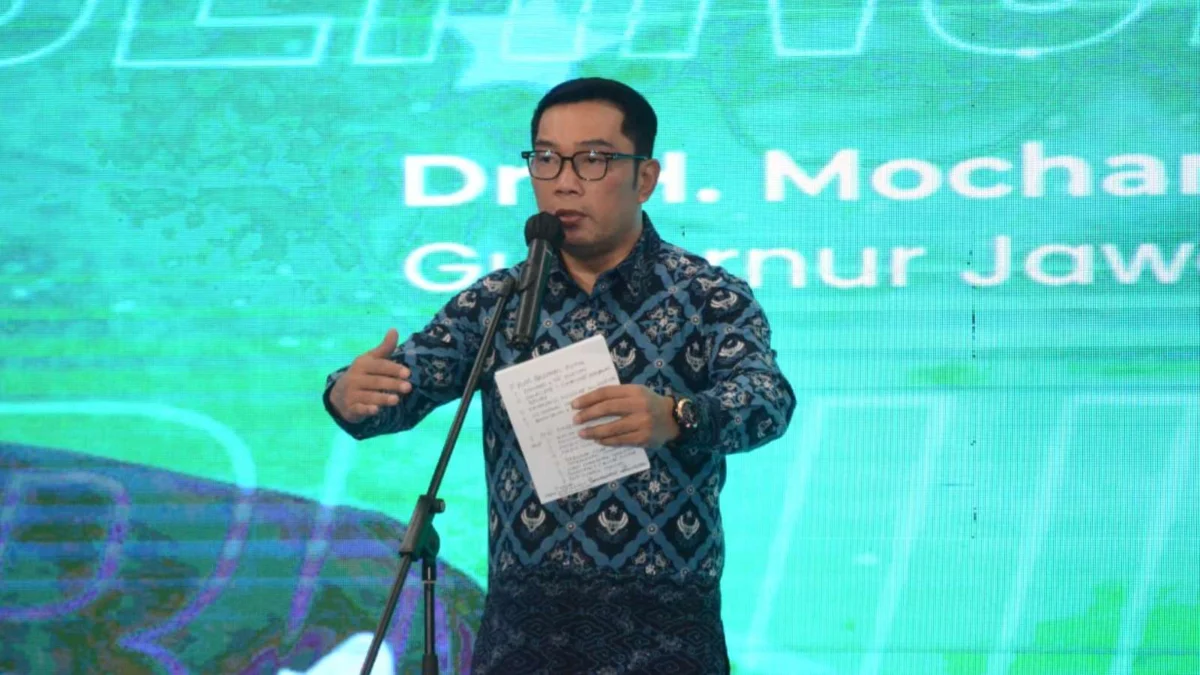 Hadiri Pengukuhan PABPDSI Jabar, Ridwan Kamil : Sosialisasikan Program Ketahanan Pangan di Desa