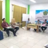 Mahasiswa Angkatan Pertama STIENU Subang Ikuti Seminar Proposal 