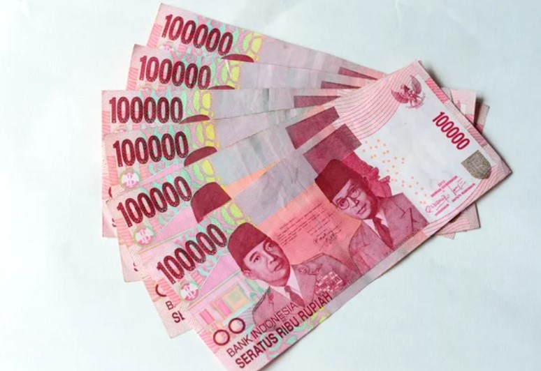 Pinjam Uang 300 Ribu Langsung Cair ke Dana dan Rekening