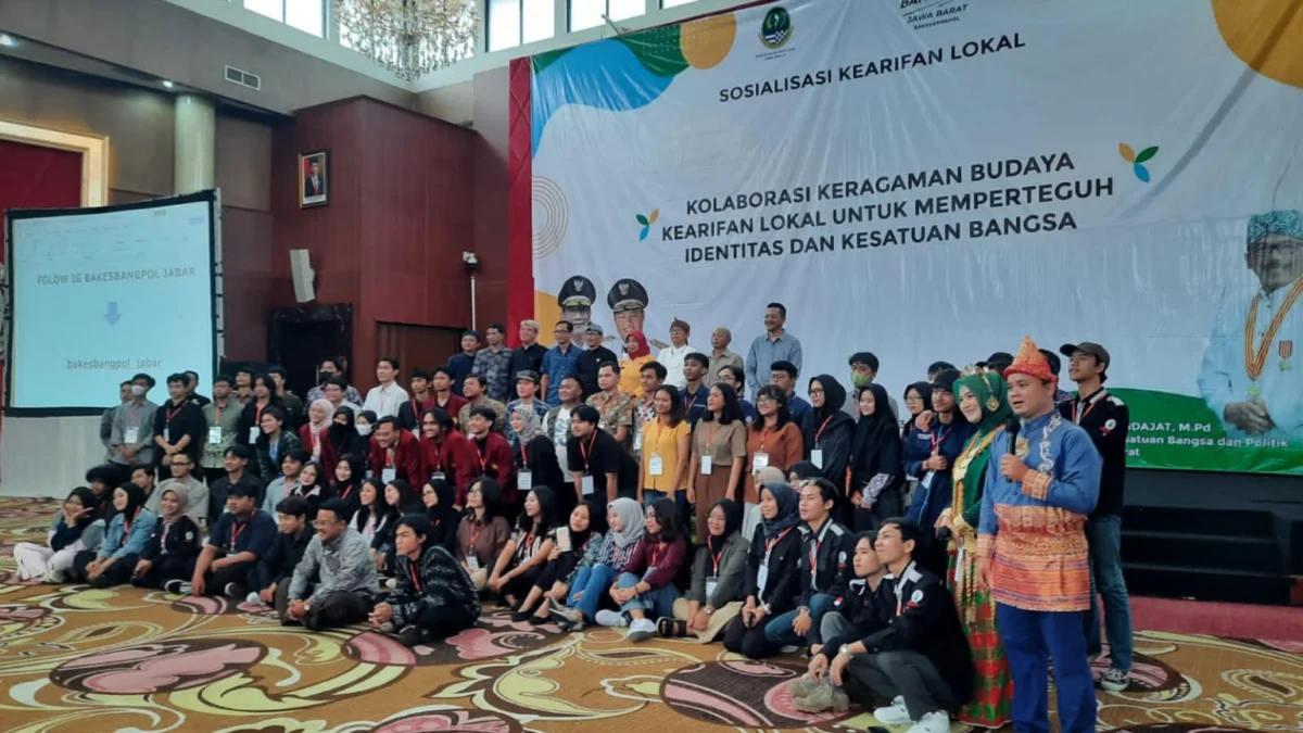 Kesbangpol Jabar Gelar Dialog Generasi Muda Lintas Suku dan Agama