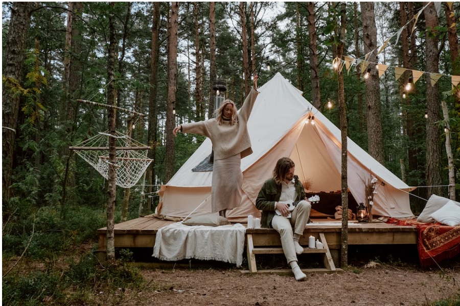 Glamping Bandung Harga, ilustrasi Pexels-cottonbro studio