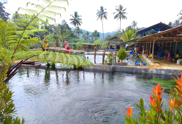 Update Terbaru Juni 2023! Mata Air Cimincul Kasomalang Subang, Tempat Camping Baru yang Lagi Viral