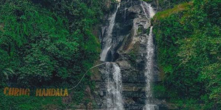 Menghilangkan Jenuh dan Penat di Curug Mandala Subang dan Curug-Curug Lainnya