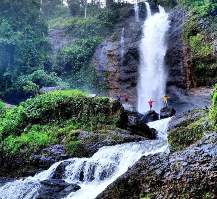 Tempat Wisata Curug di Subang yang Menakjubkan dengan Keindahan Alam yang Mempesona