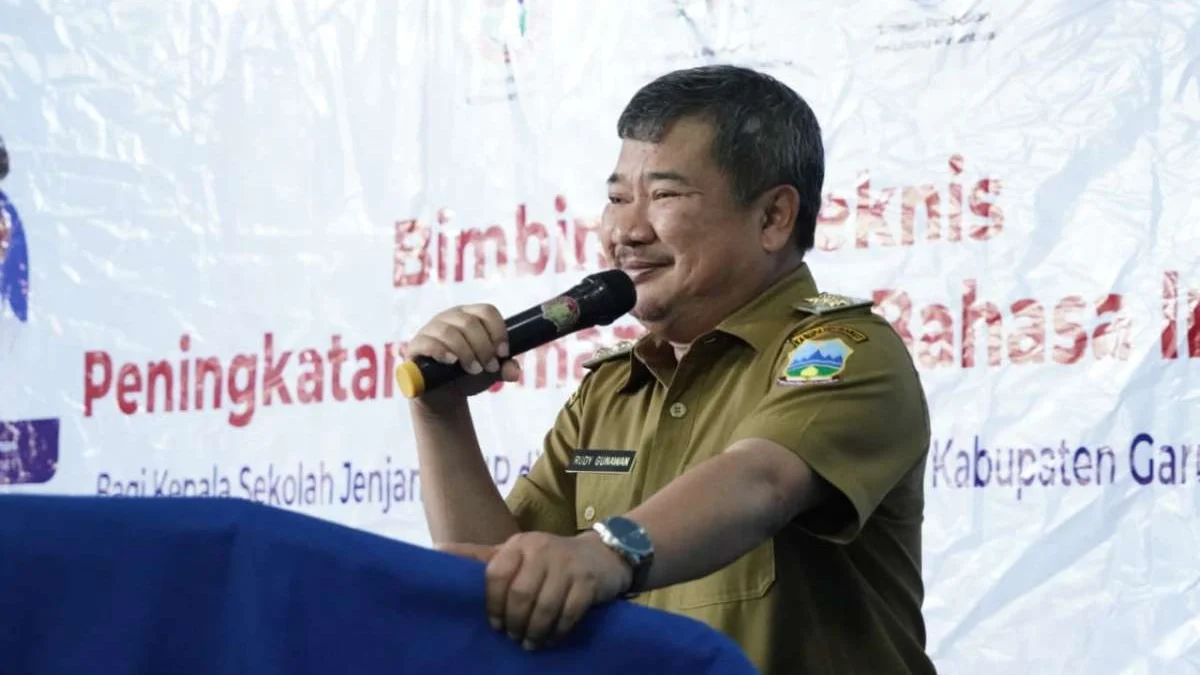 Bupati Garut Dorong Peningkatan Kemampuan Bahasa Inggris Kepala Sekolah SMP