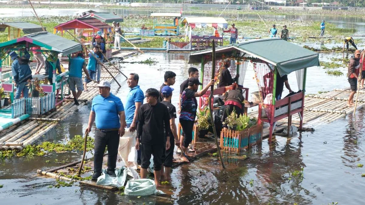 Wakil Bupati Garut Pimpin Ekspedisi "Bebersih Situ Bagendit"