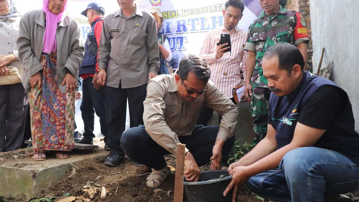 TKSK Bangun 43 Rutilahu, Bantu Warga Tak Layak Huni dan Angkat Harapan Mak Mumuk