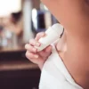 4 Perbedaan Deodoran dan Antiperspirant, Jangan Keliru Lagi Ya