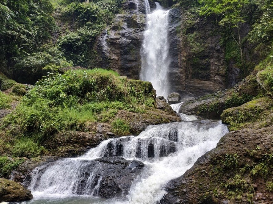 Melihat Pesona Wisata Curug Cina Subang dengan Keindahan Alam yang Menakjubkan