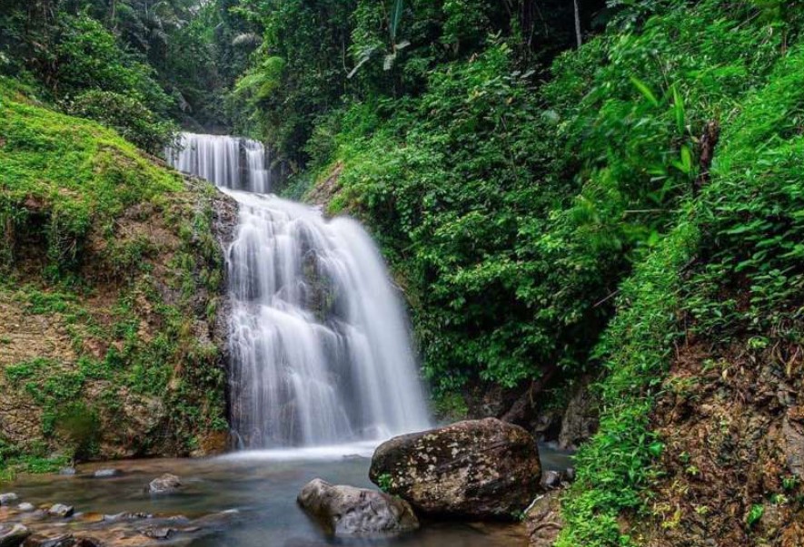 Tempat Wisata Adem di Sumedang yang Wajib Dikunjungi Bareng Keluarga