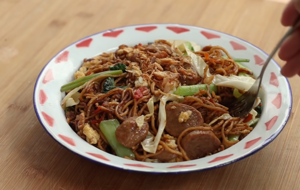 Resep Mie Tek Tek Goreng Seenak Abang Kaki Lima, Lezat!