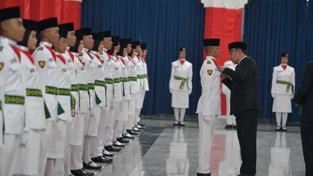 5 TAHUN JABAR JUARA, 36 Anggota Paskibraka Jawa Barat Dikukuhkan