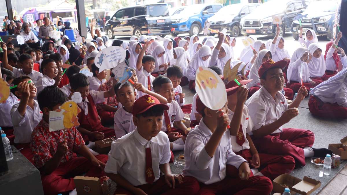 Diskannak Kabupaten Garut Kenalkan Program 4G kepada Siswa Sekolah