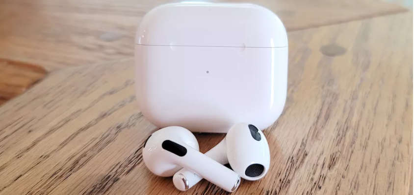 Apple AirPods Gen 3