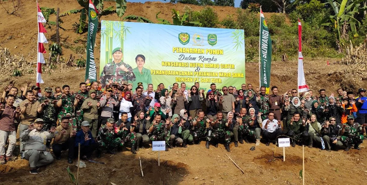 Jaga Ekosistem di Ciater, Sebanyak 400 Bibit Bambu Ditanam di Hutan Bambu 