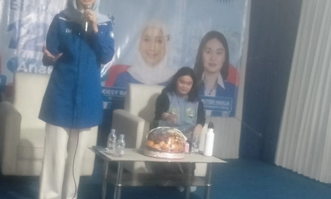 Desy Ratnasari Minta Caleg PAN di Subang Tak Hanya Memberikan Manfaat ke Masyarakat Saat Tahun Politik Saja 