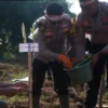 Didukung DLH Polri Tanam Pohon, Tanggulangi Polusi Udara