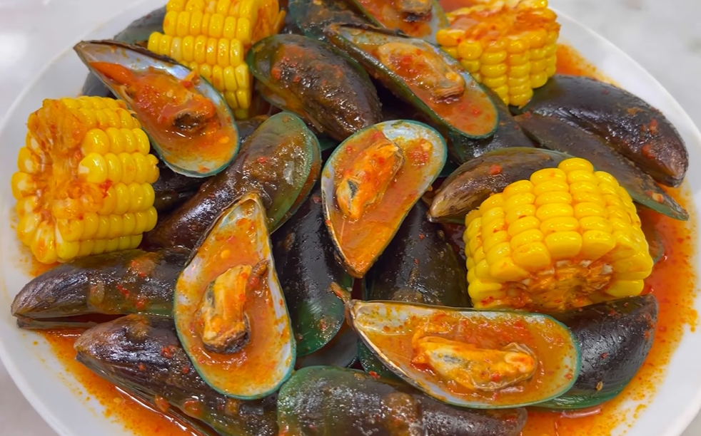 Resep Kerang Saus Padang yang Pedas Manisnya Endeus!