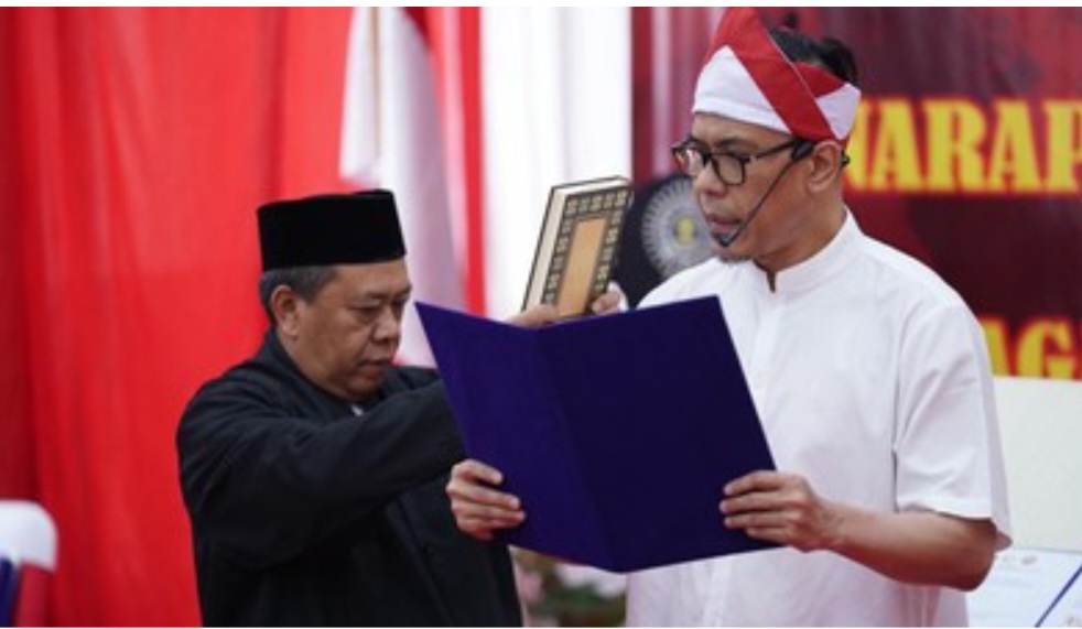 Munarman Ucapkan Ikrar Setia NKRI