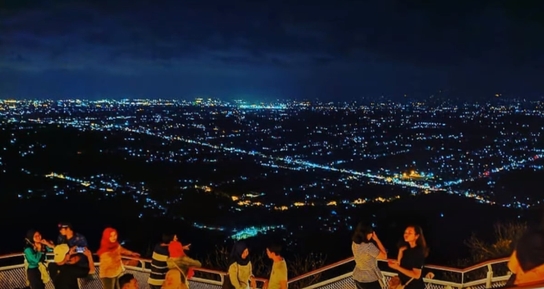 Wisata Malam di Jogja yang Bagus, Cocok Buat Pacaran, Tempat Dating Paling Romantis Wisata Malam di Jogja yang Bagus, Cocok Buat Pacaran, Tempat Dating Paling Romantis