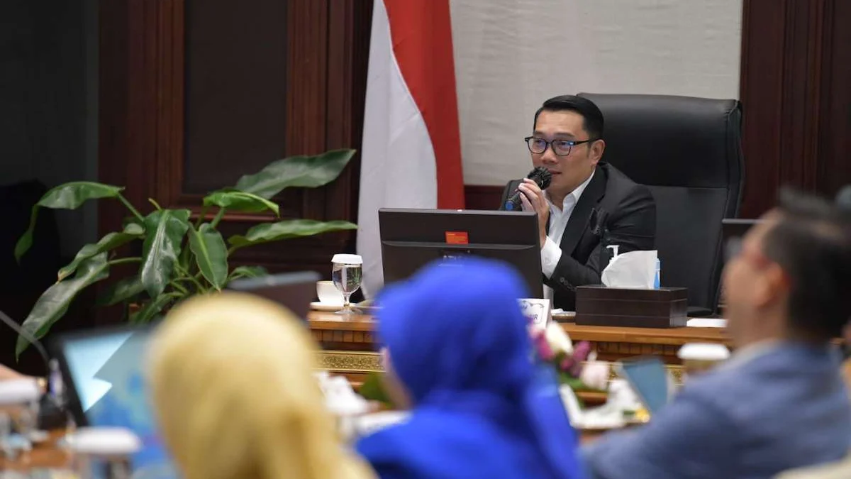 Pimpin Rapim, Gubernur Ridwan Kamil Kaji Rute Kereta Gantung