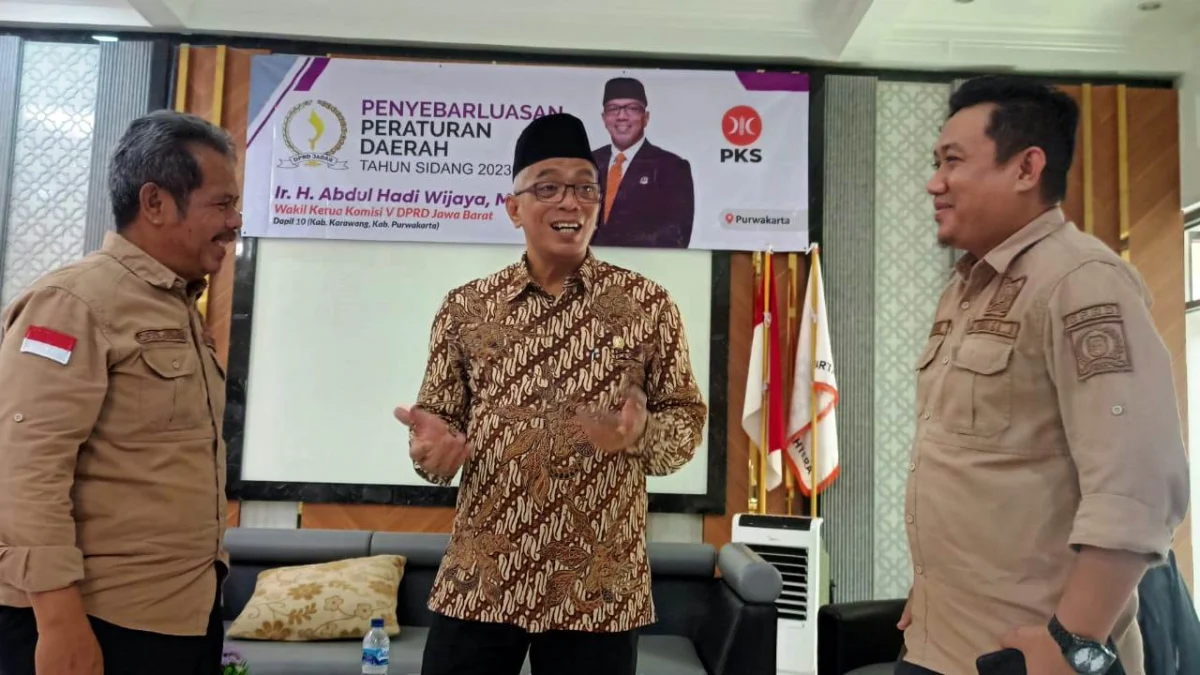 Gus Ahad