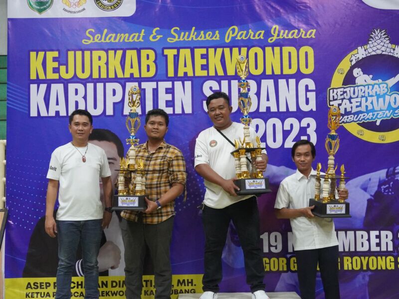 Ketua Umum KONI Subang Asep Rochman Dimyati Apresiasi Kejurkab Taekwondo