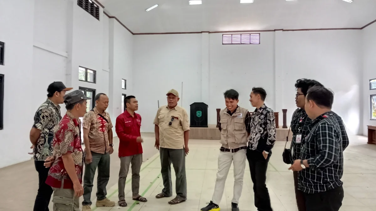 Panwascam Pagaden Barat Cek Kesiapan Lokasi Gudang Penyimpanan Logistik Pemilu 2024