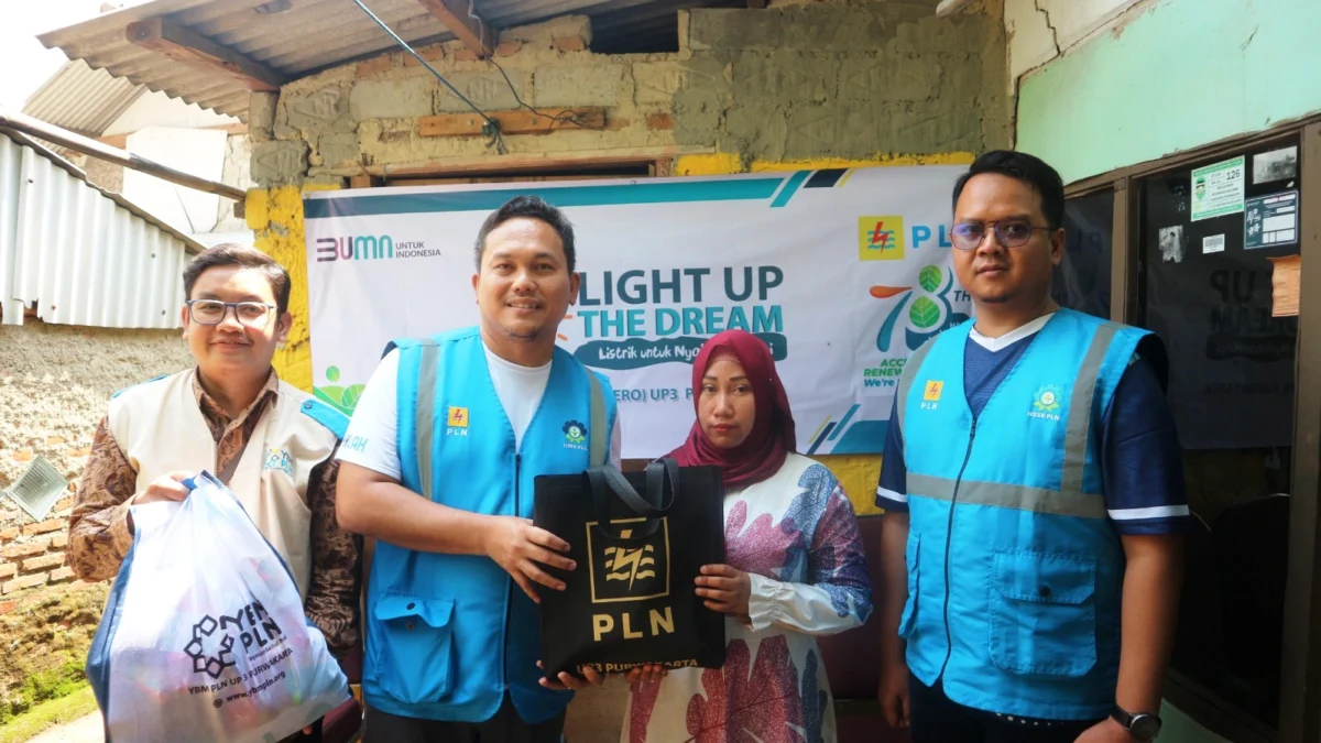 UID Jabar Terangi Pelanggan UP3 Purwakarta, Lewat Program Light Up The Dream