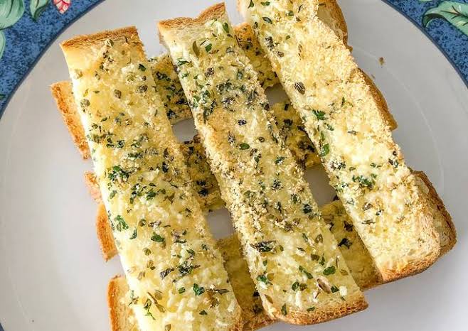 Resep Garlic Bread yang Gurih dan Lezat, Cocok untuk Sarapan