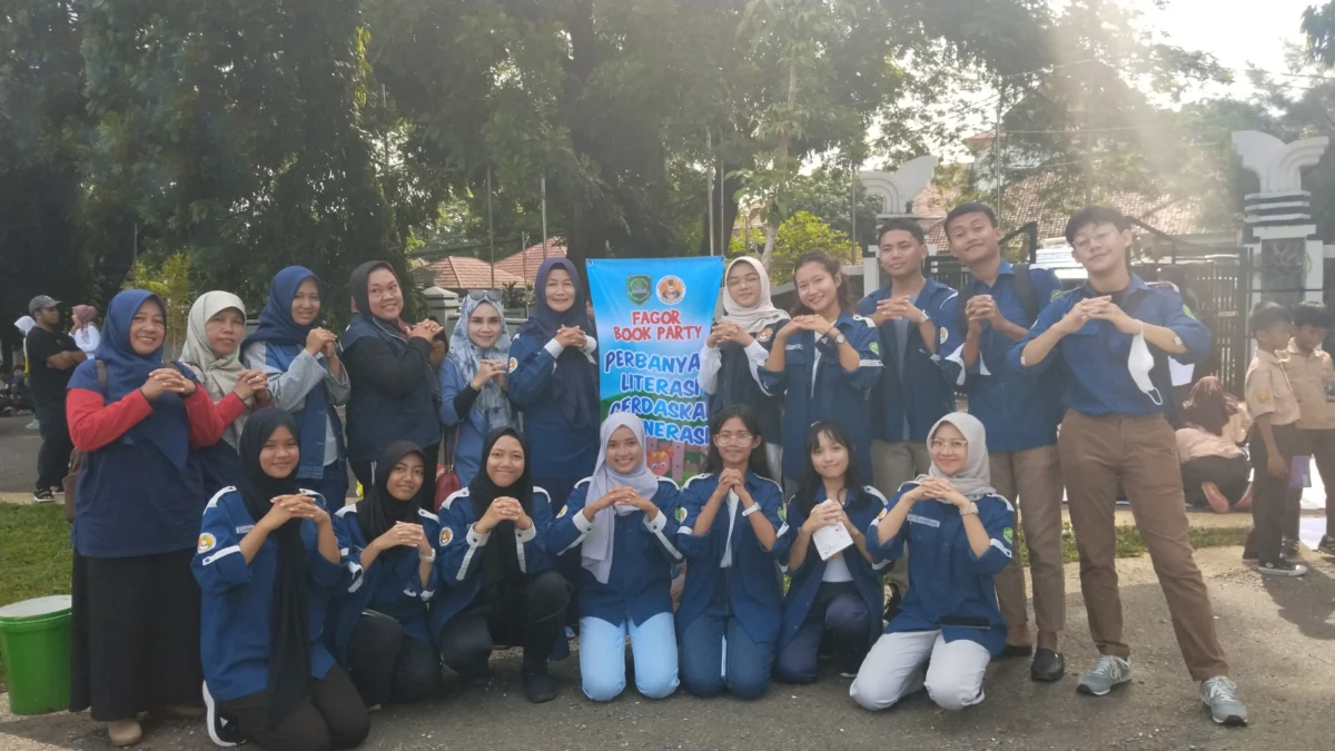 Perdana di Subang, Komunitas Fagor Gelar Kegiatan Book Party di Alun-alun Subang