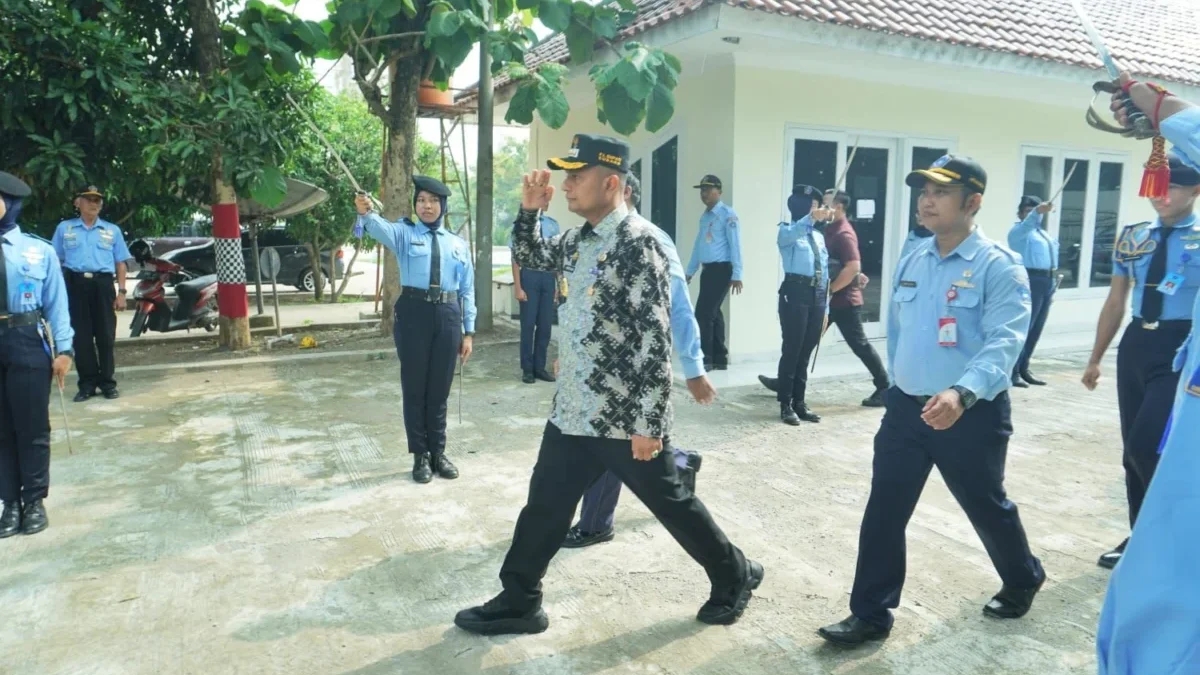 pelantikan pejabat struktural yang berlangsung di Yayasan Astha Hannas