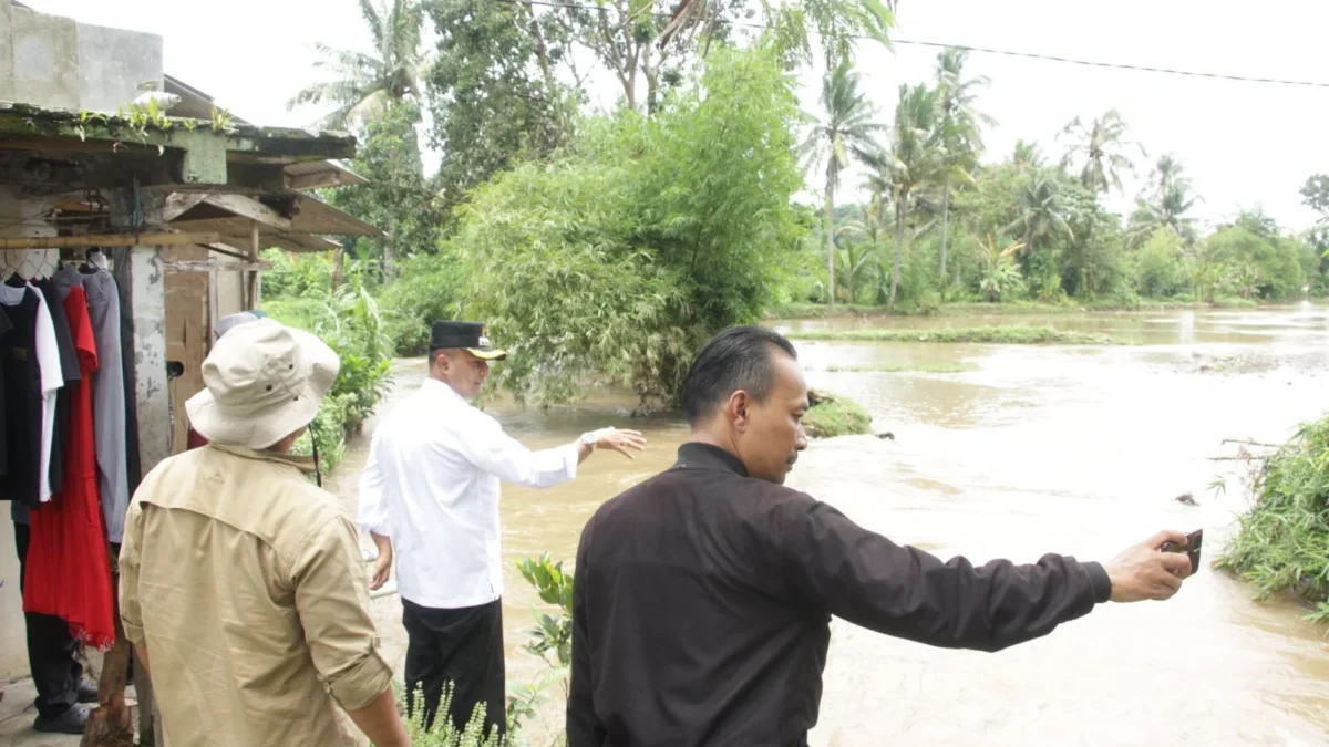 Longsor Balenyengked Tanjungwangi Subang