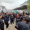 Buruh Geruduk Kantor Disnakertrans Karawang, Dampak dari PHK Sepihak