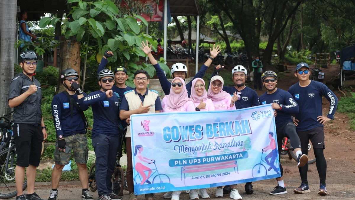 Gowes Berkah Menyambut Ramadhan Bersama Srikandi PLN dan YBM PLN Purwakarta