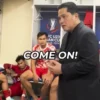 Erick Thohir Mendorong Semangat Timnas Indonesia U-23 Pasca Kekalahan 2-0 dari Uzbekistan Di Ruang Ganti