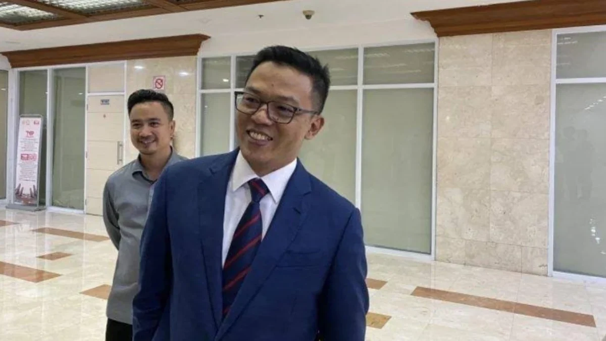 Siapa Sugiono (Waketum Gerindra)? Kandidat Menteri Luar Negeri yang Dekat dengan Prabowo