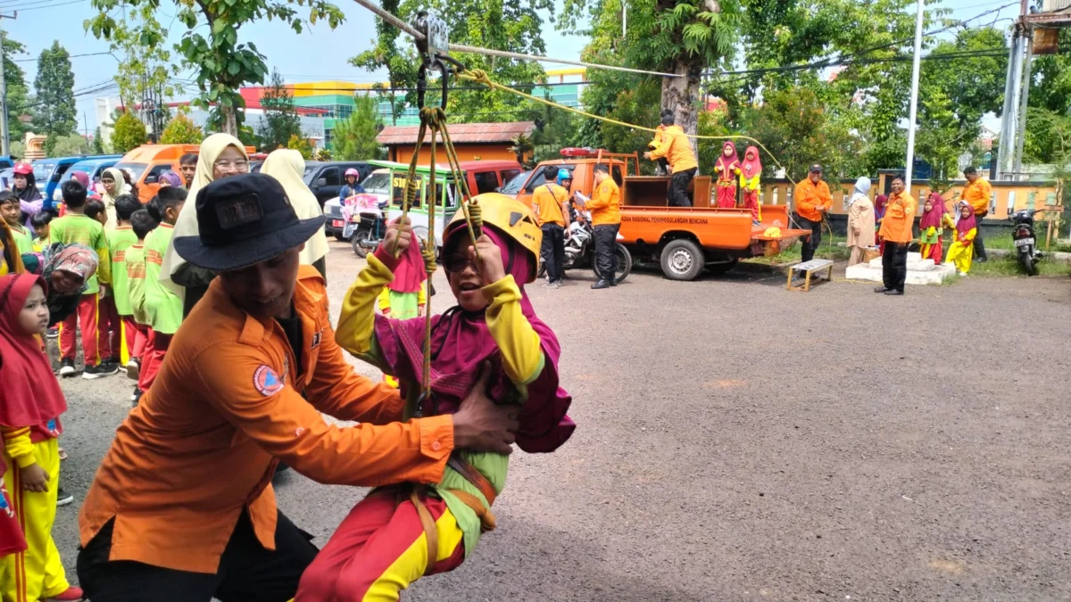 Ratusan Pelajar Subang Antusias Ikuti Edukasi Kebencanaan di Kantor BPBD