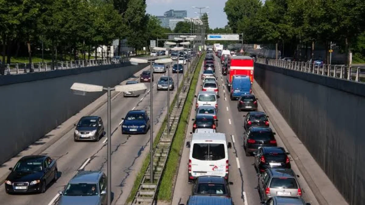 Hindari Macet di Bandung? Cek 14 Tips Liburan Lancar Ini!