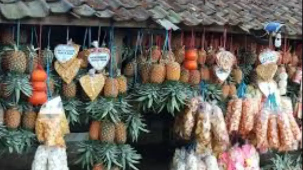 Bukan Cuma Nanas! Ini 10 Jajanan Khas Subang yang Wajib Dicoba di 2025