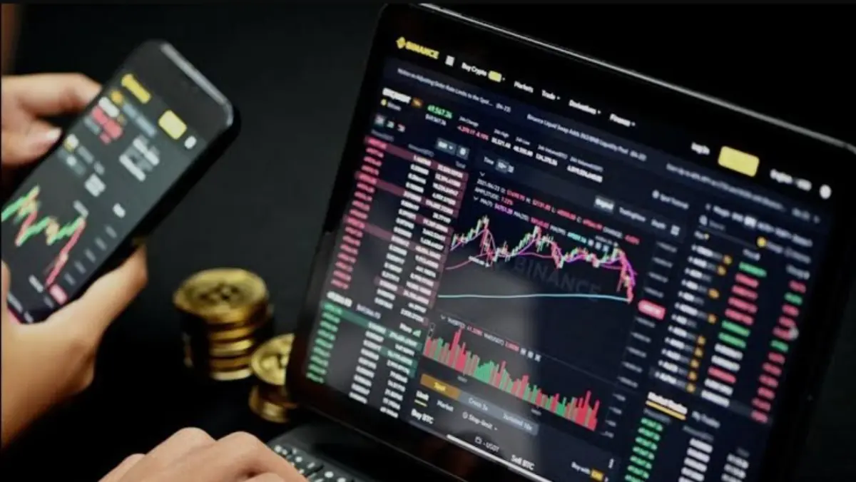 Wajib Tahu! Inilah Aplikasi Trading yang Resmi Terdaftar di OJK dan Bappebti Tahun 2025