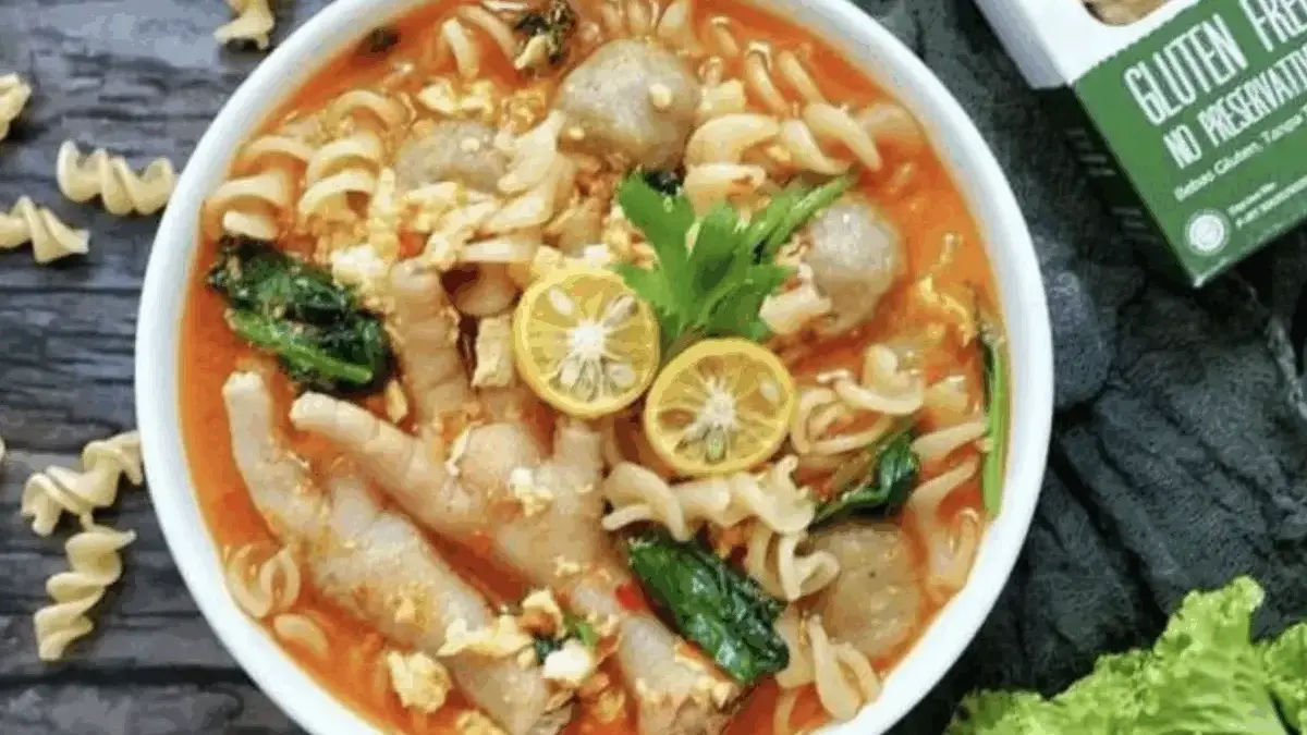 seblak makanan sumber penyakit