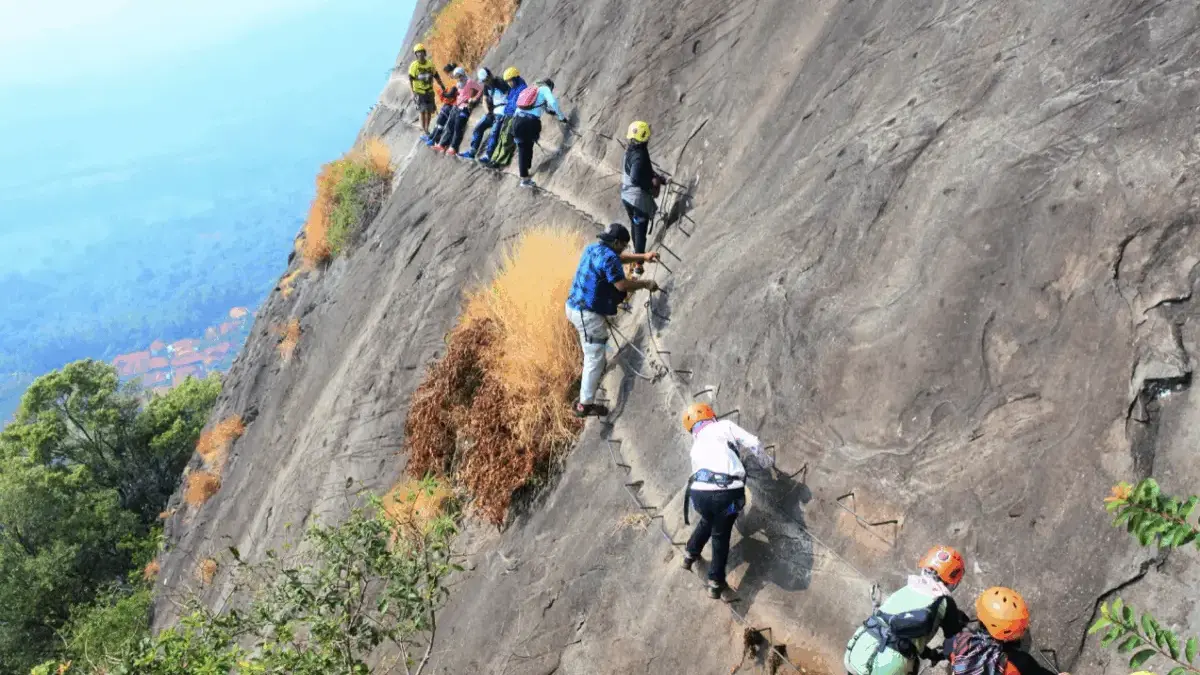 Gunung Parang Purwakarta