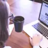 Dompet Tipis? Saatnya Coba 4 Situs Penghasil Uang per Hari untuk Uang Tambahan