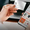 Cara Pinjaman Online Langsung Cair Hari Ini Cuma Hitungan Menit!. Ilustrasi aplikasi Akulaku /akulaku.com