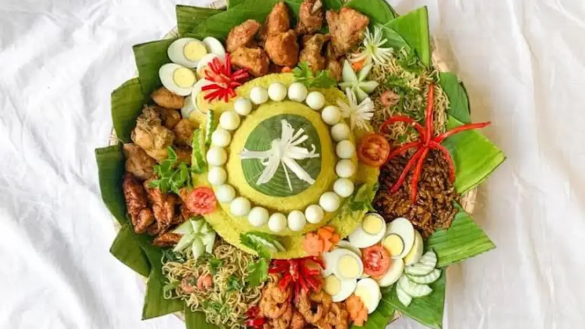 Cara Membuat Tumpeng 17 Agustusan yang Lezat, Cantik, dan Meriah
