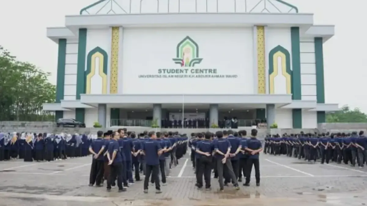 Terjunkan 500 Mahasiswa KKN Tematik, Menteri Nusron: Tuntaskan Sertipikasi Aset Umat