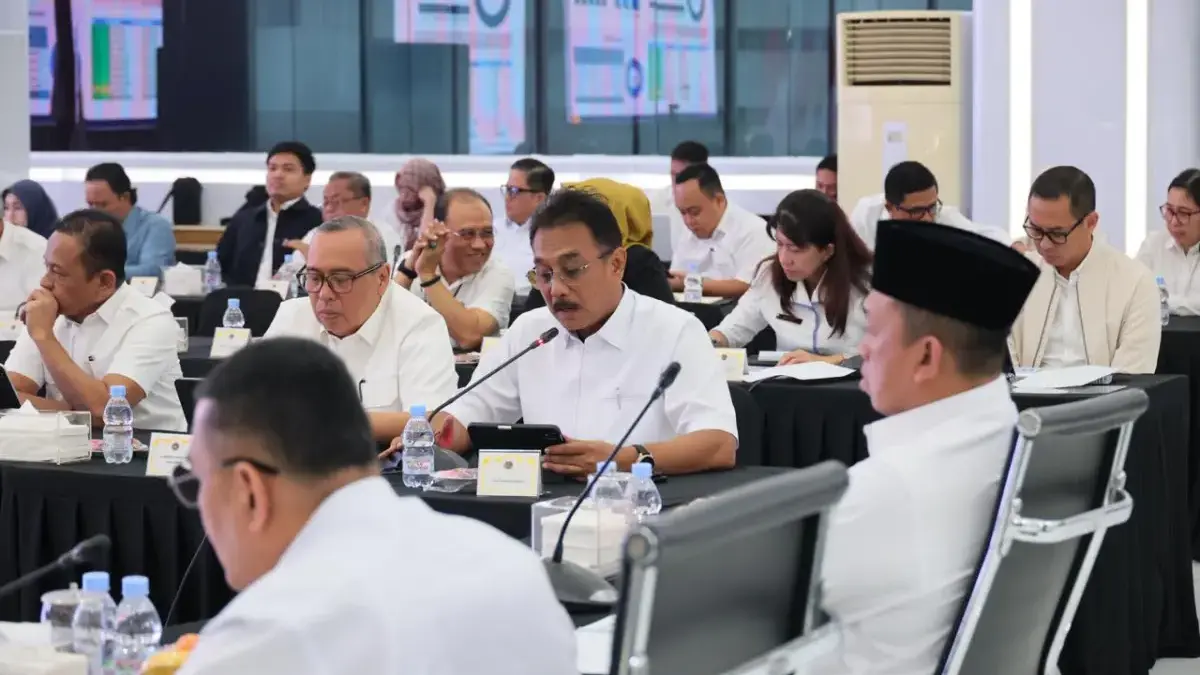 Catatkan Capaian Positif, Sekjen ATR/BPN Paparkan Realisasi Program Pertanahan 2025 Mayoritas di Atas 100 Pers