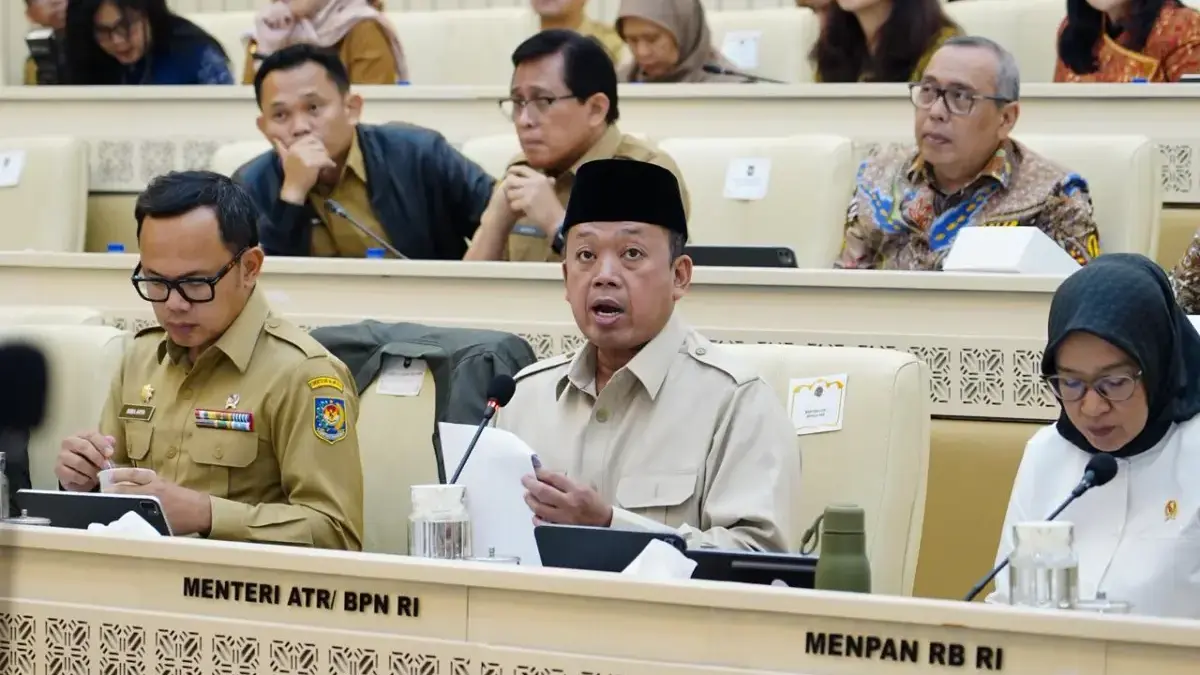 Menteri Nusron Tegaskan Kehadiran Negara Lindungi Hak Atas Tanah bagi Masyarakat Terdampak Bencana